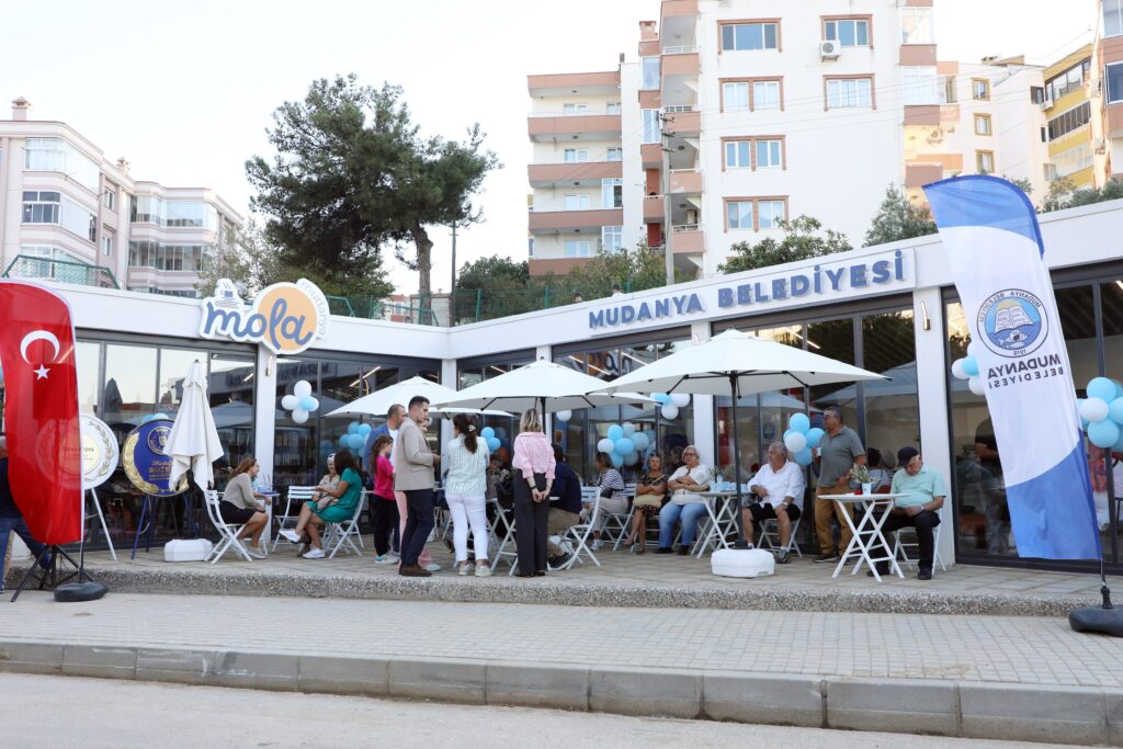 Mudanya’da Kitap, Kahve ve Sohbet Bir Arada