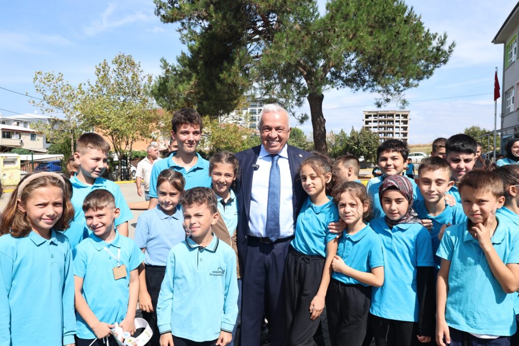 Yeni Dönemin İlk Zilinde Nilüfer’de Coşku
