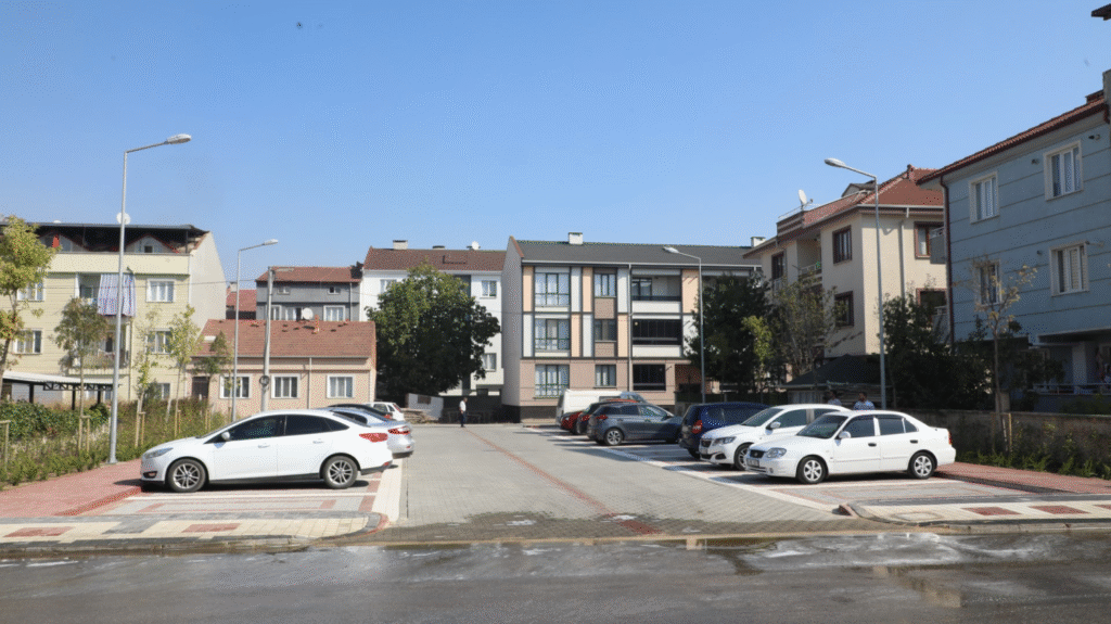 İnegöl’de Otopark Çilesi Bitti