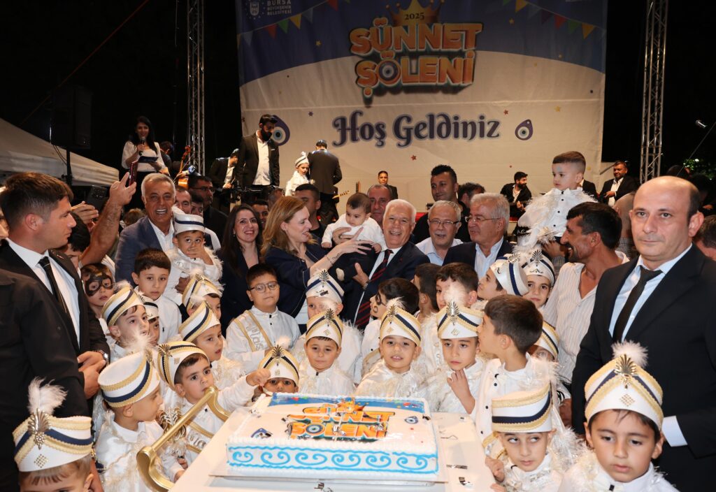 Bursa’da Sünnet Şöleni Coşkusu