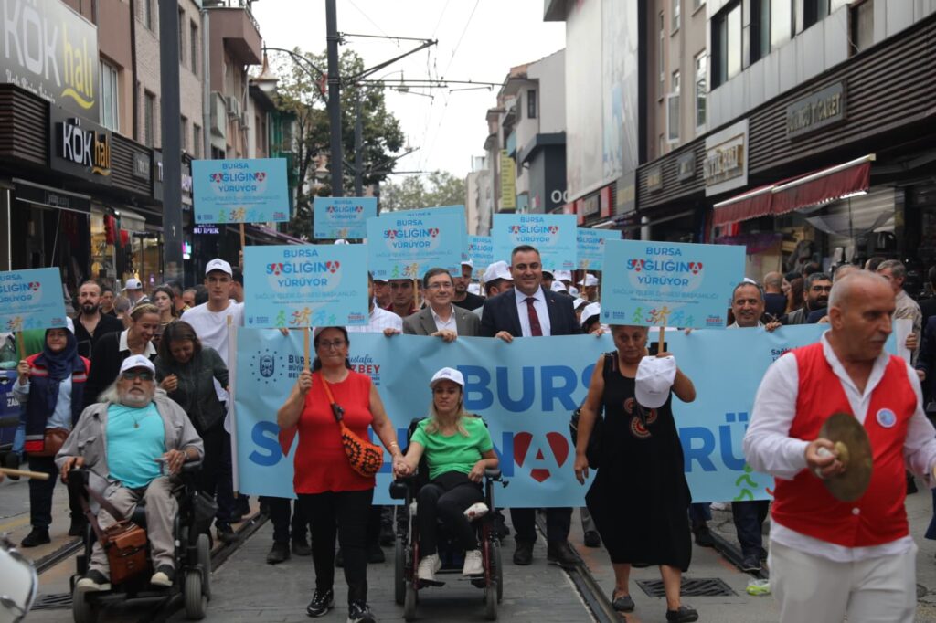 Bursa Sağlığına Yürüyor