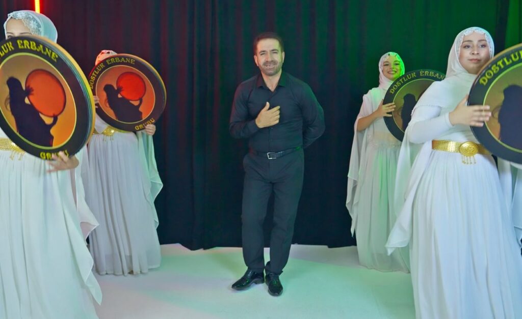 Samet Akdağ, Yeni Teklisi “Canımsın” ile Halay Rüzgarı Estiriyor