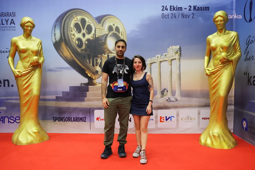Altın Portakal’da Belgesellerden Kısa Filmlere, Genç Sinemacılardan Mitolojiye: Festival Perdesi Renklerle Dolu!