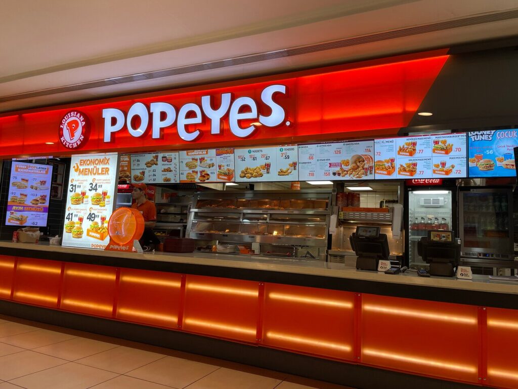 Popeyes® Bursa Parkur AVM’de Hizmete Açıldı