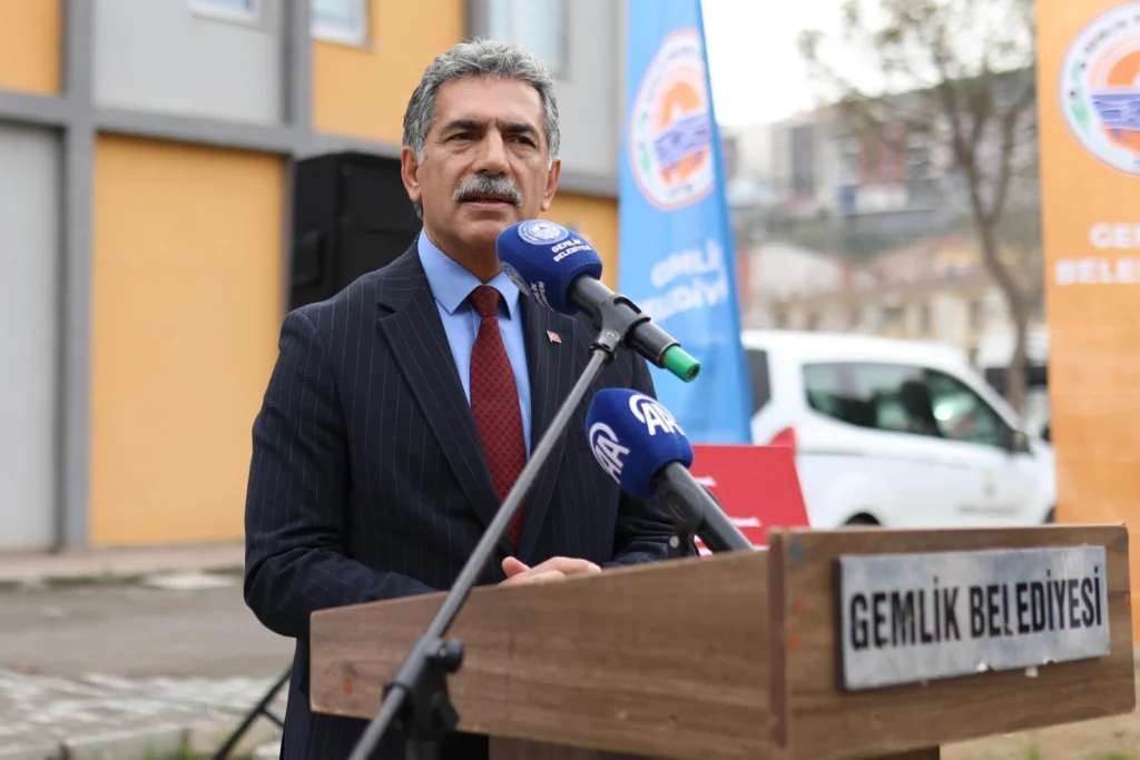 Gemlik Bir Haftada Dönüştü