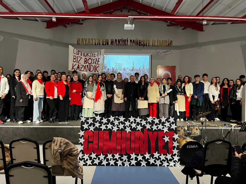 Kurtuluş Savaşı Ruhu Yeniden Canlandı