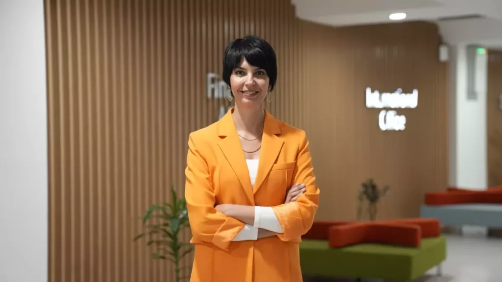 Geleceğin Akıllı Dünyasının Görünmeyen Dili: Matematik!