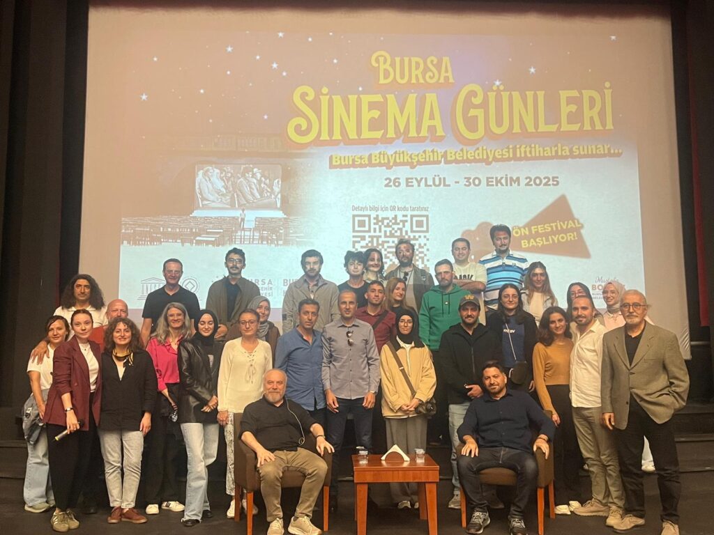 Sinema Sokağa İndi