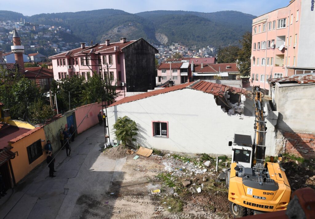 Osmangazi’den Tarihi Temizlik