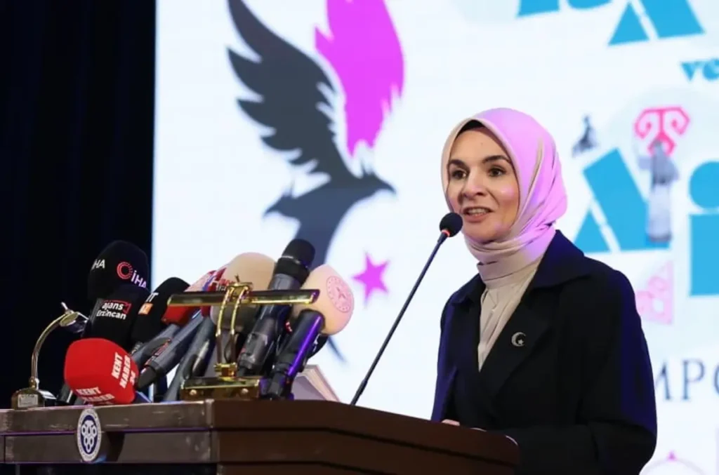 Bakan Göktaş, Nallıhan’da Toplu Açılış Törenine Katıldı