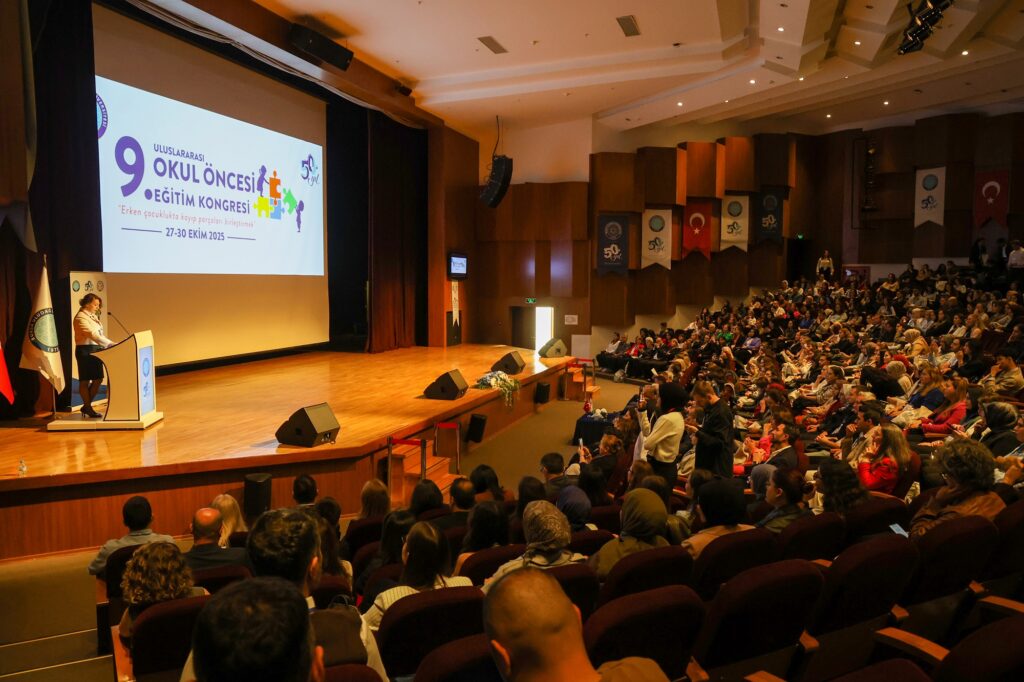 Eğitimin Duayenleri Bursa’da Buluştu