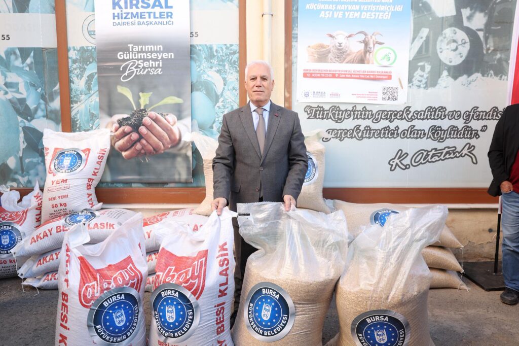 Büyükşehir’den Küçükbaş Yetiştiricisine Çifte Müjde