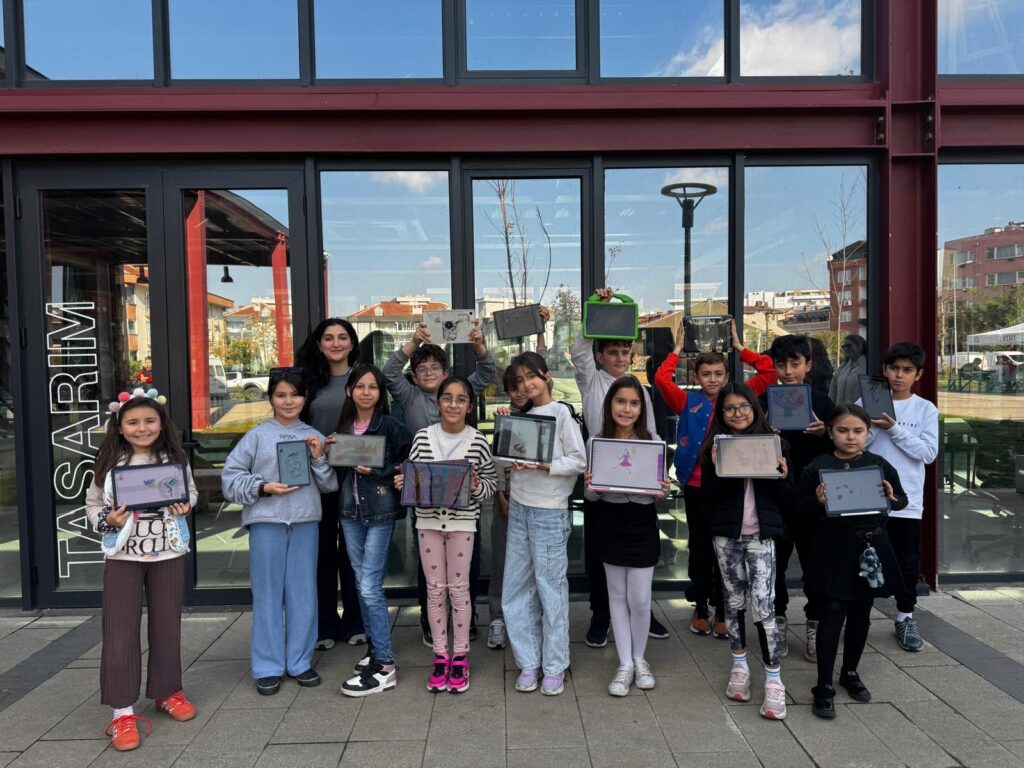 Nilüfer’de Ara Tatilde Dijital Sanat