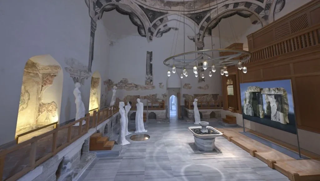 Lalive, “Self-Care” Deneyimlerini Zeyrek Çinili Hamam’da Yaşattı