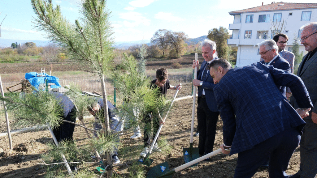 İnegöl’de Geleceğe Nefes Oldu