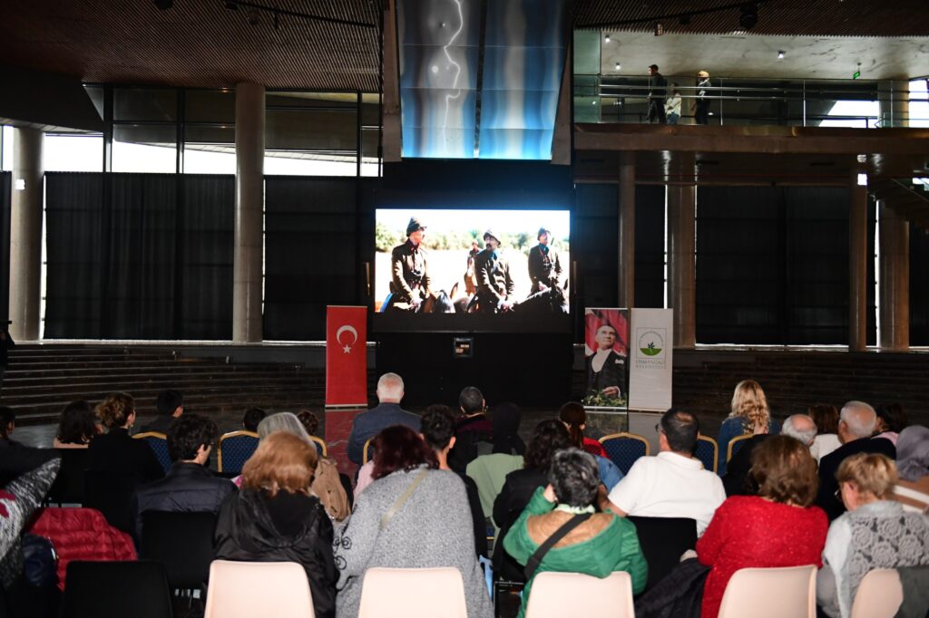 ‘Atatürk 2’ Filmi Bursalılarla Buluştu