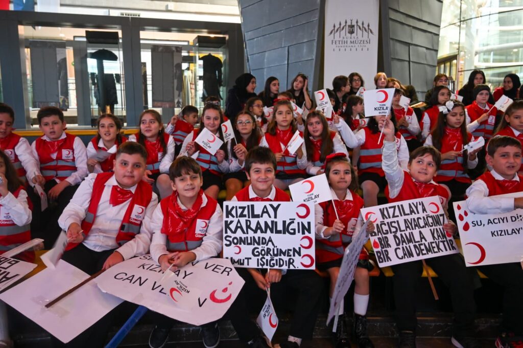 Kızılay Haftası Bursa’da Başladı