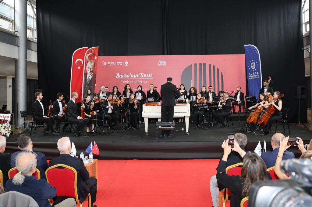 Bursa’nın Kent Anayasası Sanata Dönüştü