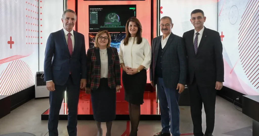 Vodafone, Gaziantep’teki Yeni Teknoloji Merkezi ile Anadolu Sanayisini Geleceğe Hazırlıyor