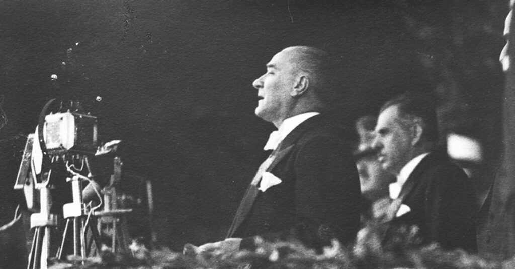 Ege Madencilerinden Atatürk’e Anıtkabir’de Anlamlı Ziyaret: “Türk madenciliğini geliştirmek için var gücümüzle çalışacağız”