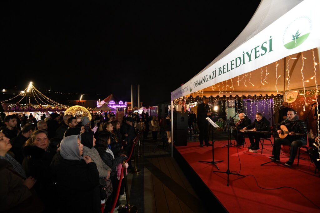 Meydanda Sanat Müziği Ziyafeti