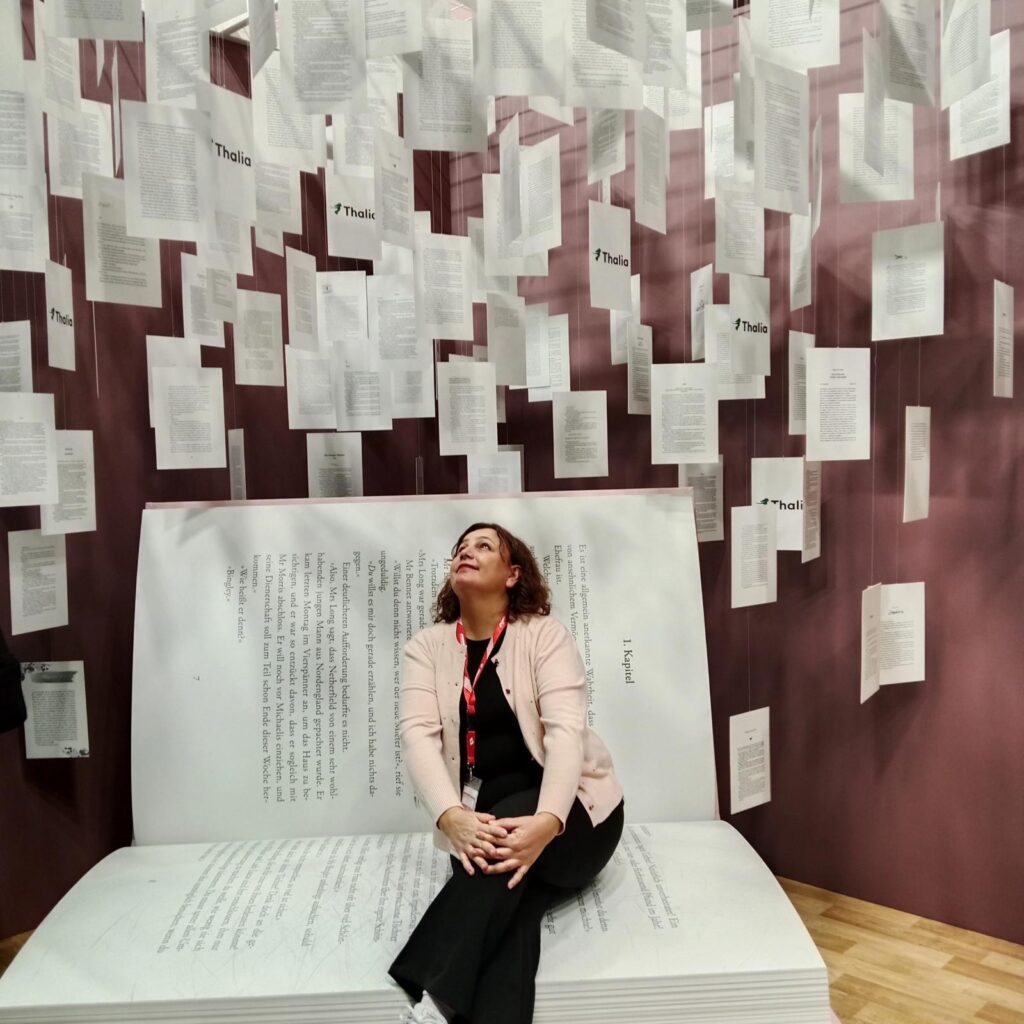 4 ayrı kimlik 4 ayrı kitap