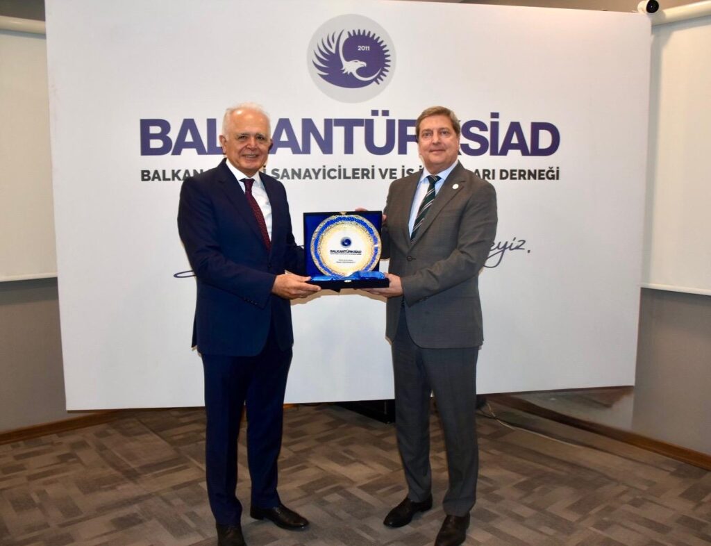 İş Dünyasında Teknoloji Zirvesi