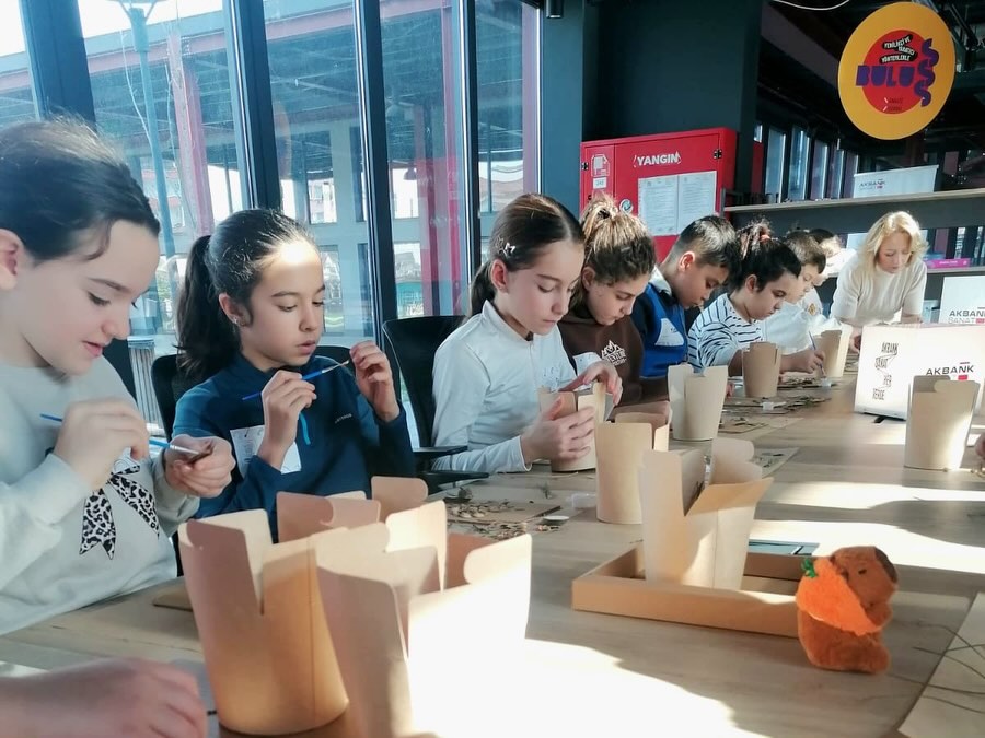 Çocuklar Kübik Bursa’yı Çizdi