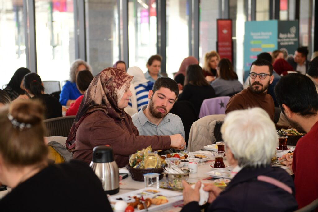 Osmangazi Engelleri Kaldırıyor