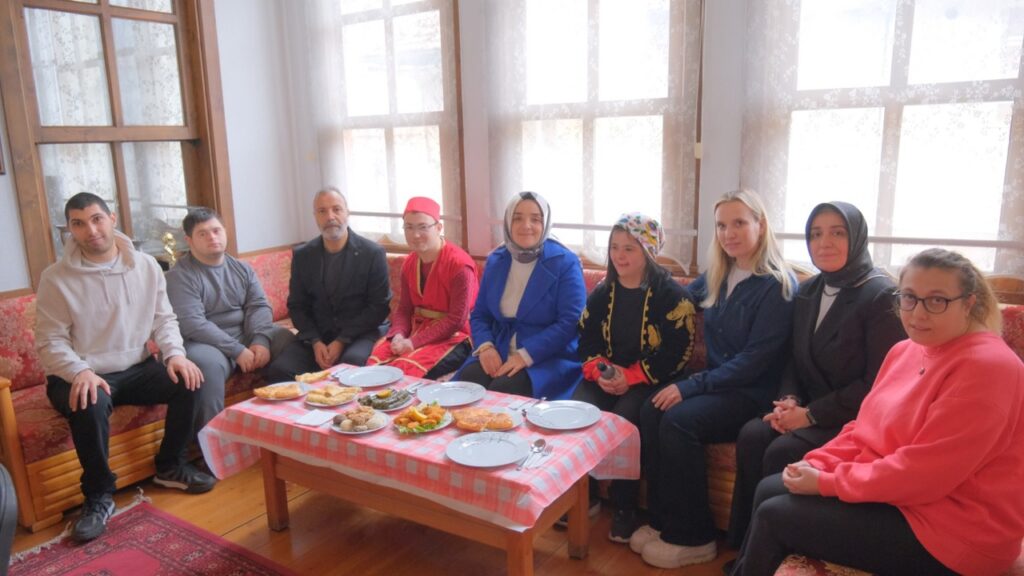 Tutum Haftası Engelleri Aştı