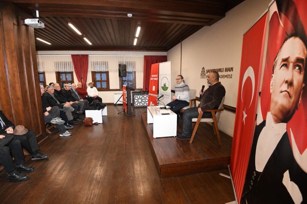 BUÜ Hocaları Konferans Verdi