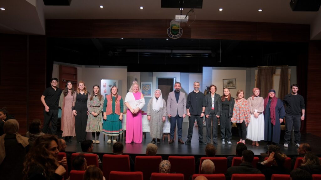 Kadın Sığınağı Sahnelendi