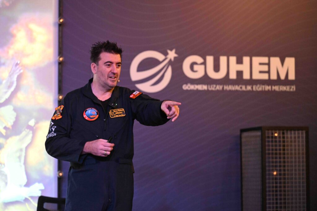 Hürkuş Pilotu Guhem’de Konuştu