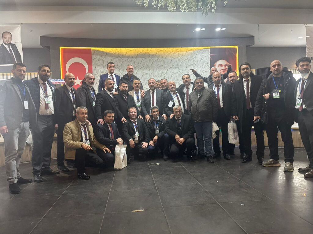 Çekişmeli Yarışı Vardar Kazandı