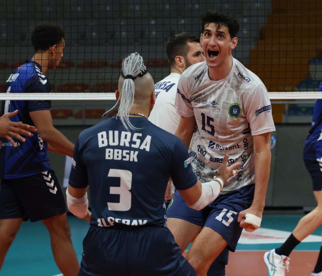 Beşinci Setle Gelen Zafer