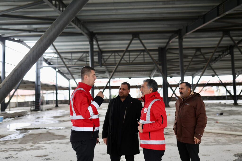 Başkan Deviren Sahada Takipte