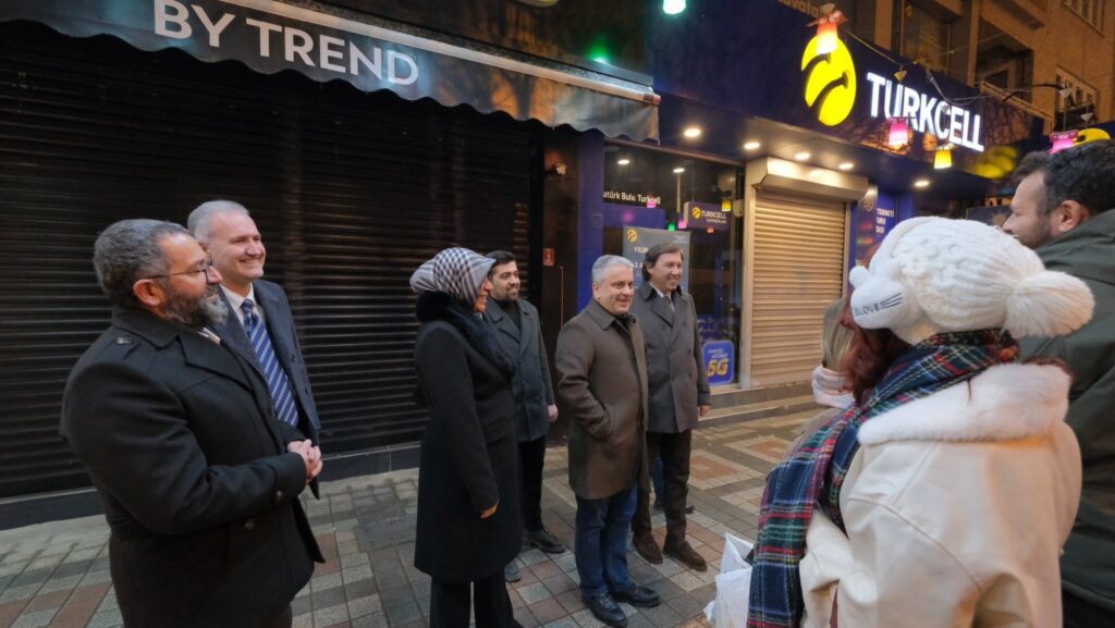 Şehrin Nabzını Gece Tuttular