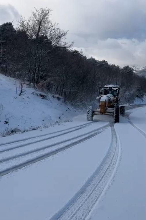 Kar Kapanını Belediye Yardı