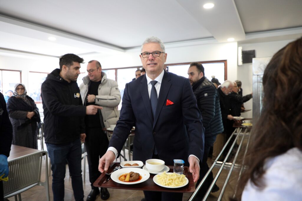 Lokanta Mudanya Hizmete Açıldı