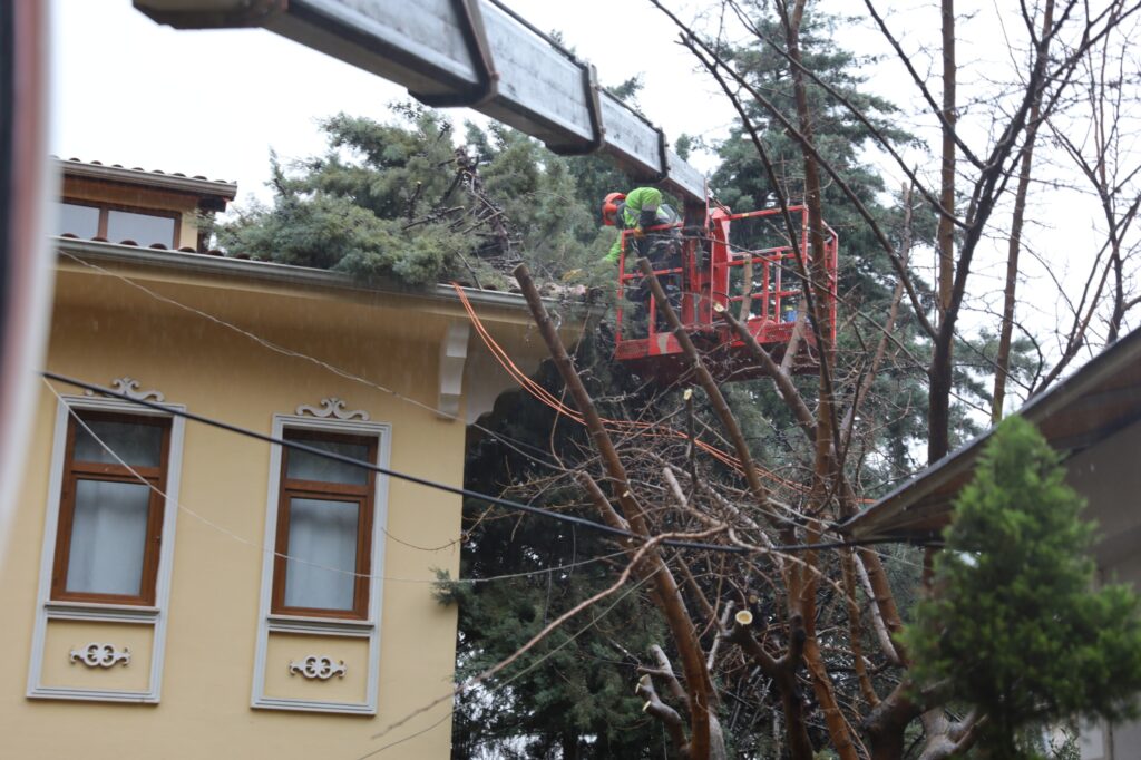 Fırtınanın İzleri Hızla Siliniyor