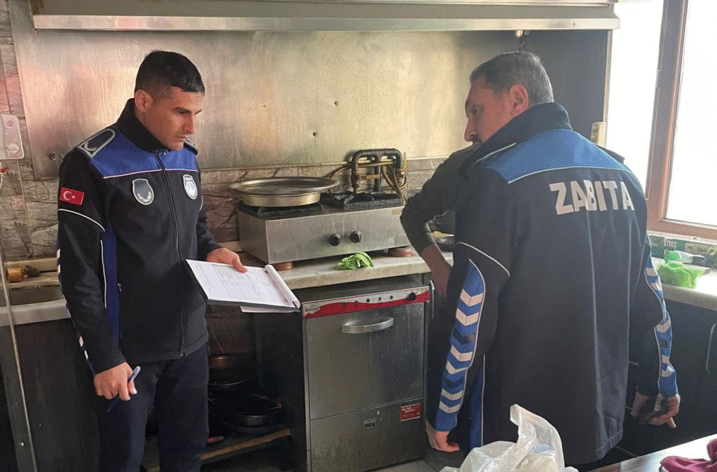 Eğlence Mekanlarına Zabıta Çıkartması