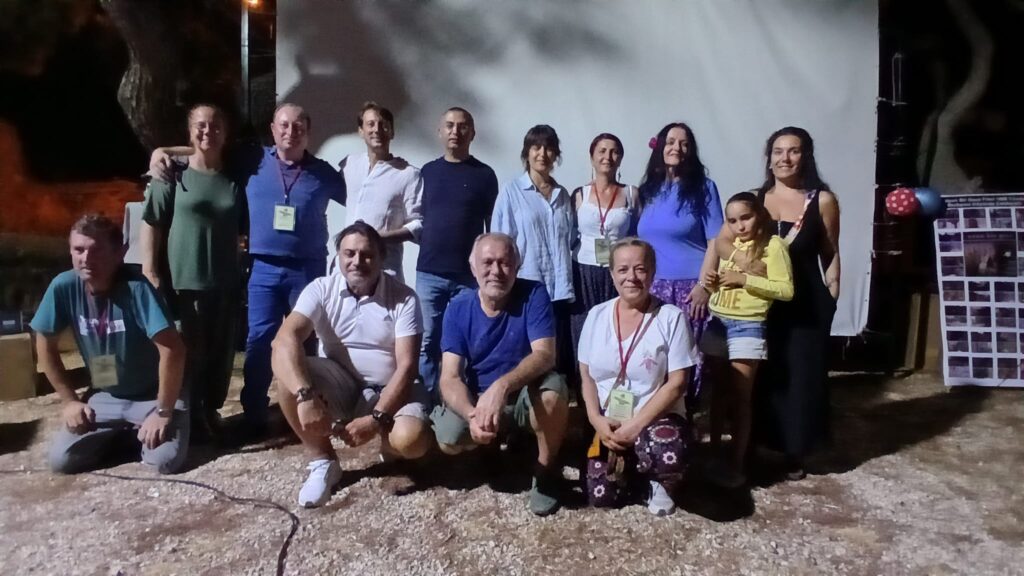 Barbaros’ta Sinema Perdesi Hep Açık: Köyde Kültürün Işığı Yanıyor