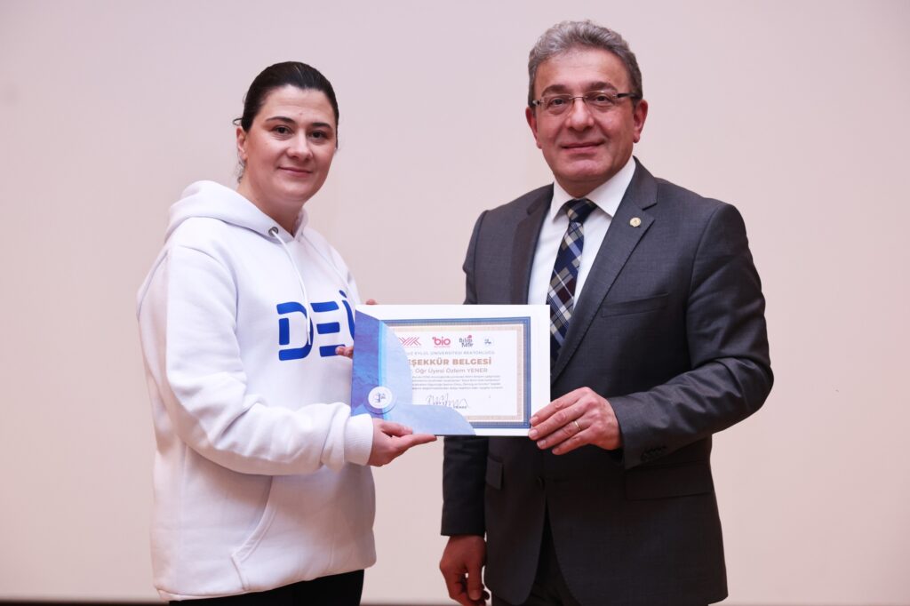 DEÜ Bilim Kafe Sohbetleri’nde “Sporun Dozu, Zamanı ve Sınırları” Masaya Yatırıldı