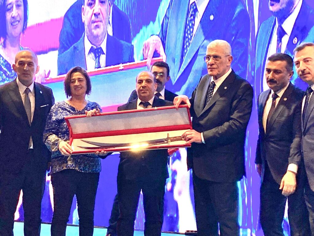 Siyaset Üstü Hak Mücadelesi