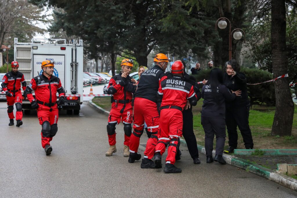 BUSKİ’de Nefes Kesen Tatbikat