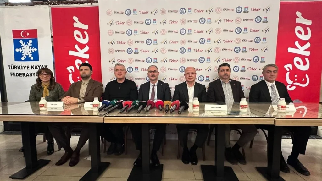 Uludağ’da 43’üncü Uluslararası Çocuk Kupası ve FIS Uludağ Kupası Lansmanı Yapıldı