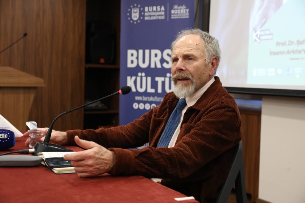 İnsan Doğası Masaya Yatırıldı