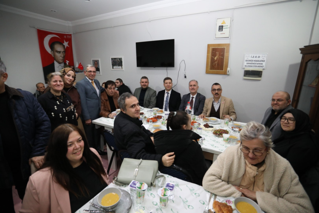 Engeller Aynı Sofrada Kalktı