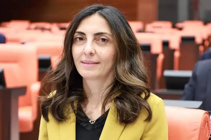 Nurhayat Altaca Kayışoğlu: “Emekli memurlar 2002’nin gerisinde”