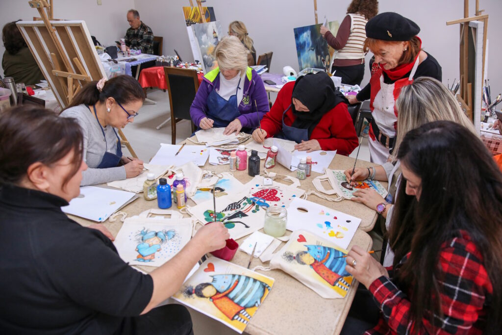 Sevgiyle Üretip LÖSEV’e Bağışladılar